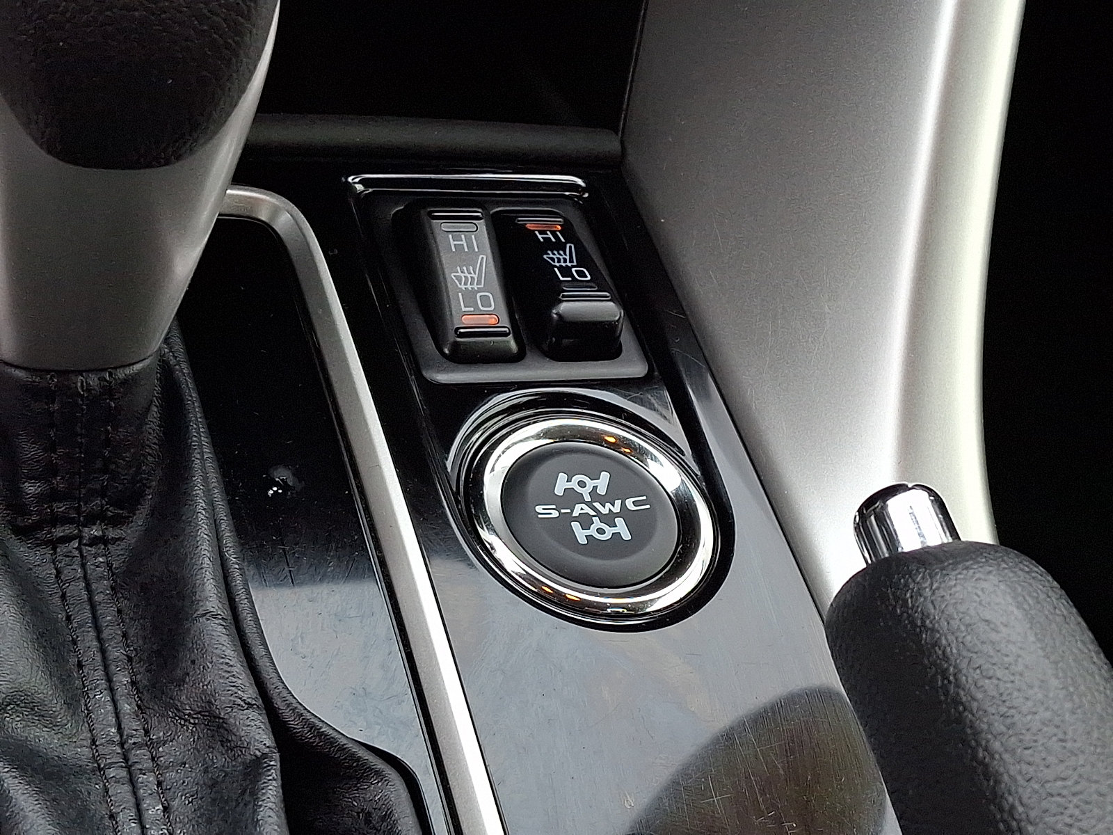 Used 2024 Mitsubishi Eclipse Cross Ralliart AWD/4WD image 23