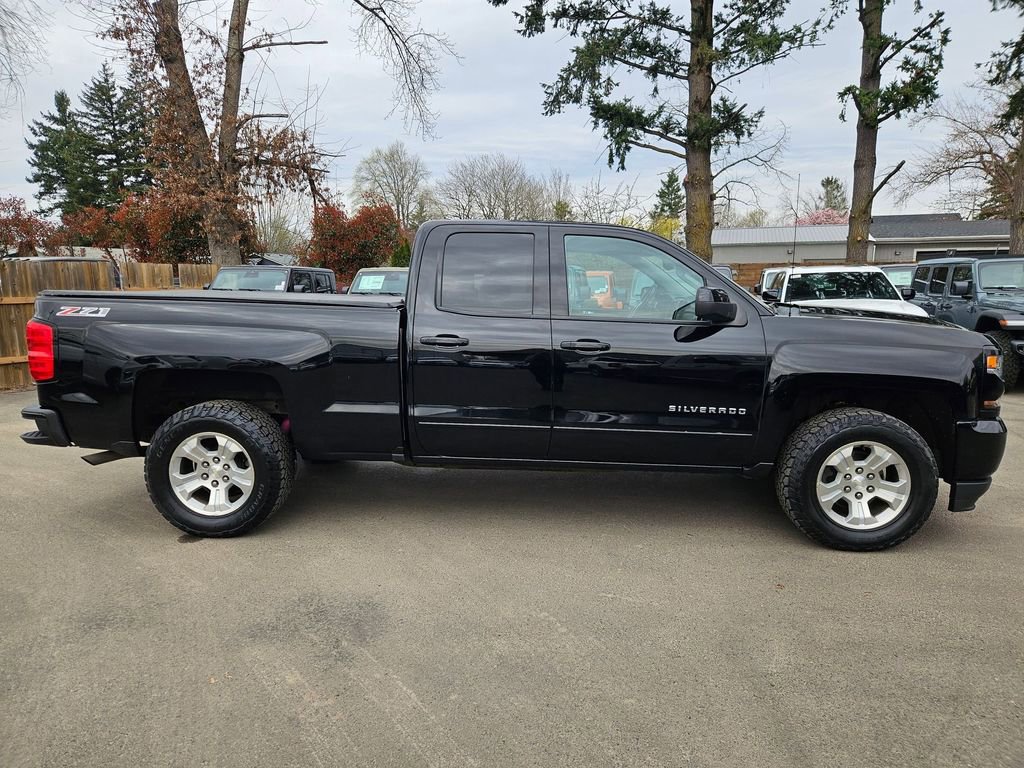 Used 2017 Chevrolet Silverado 1500 LT w/ All Star Edition image 8