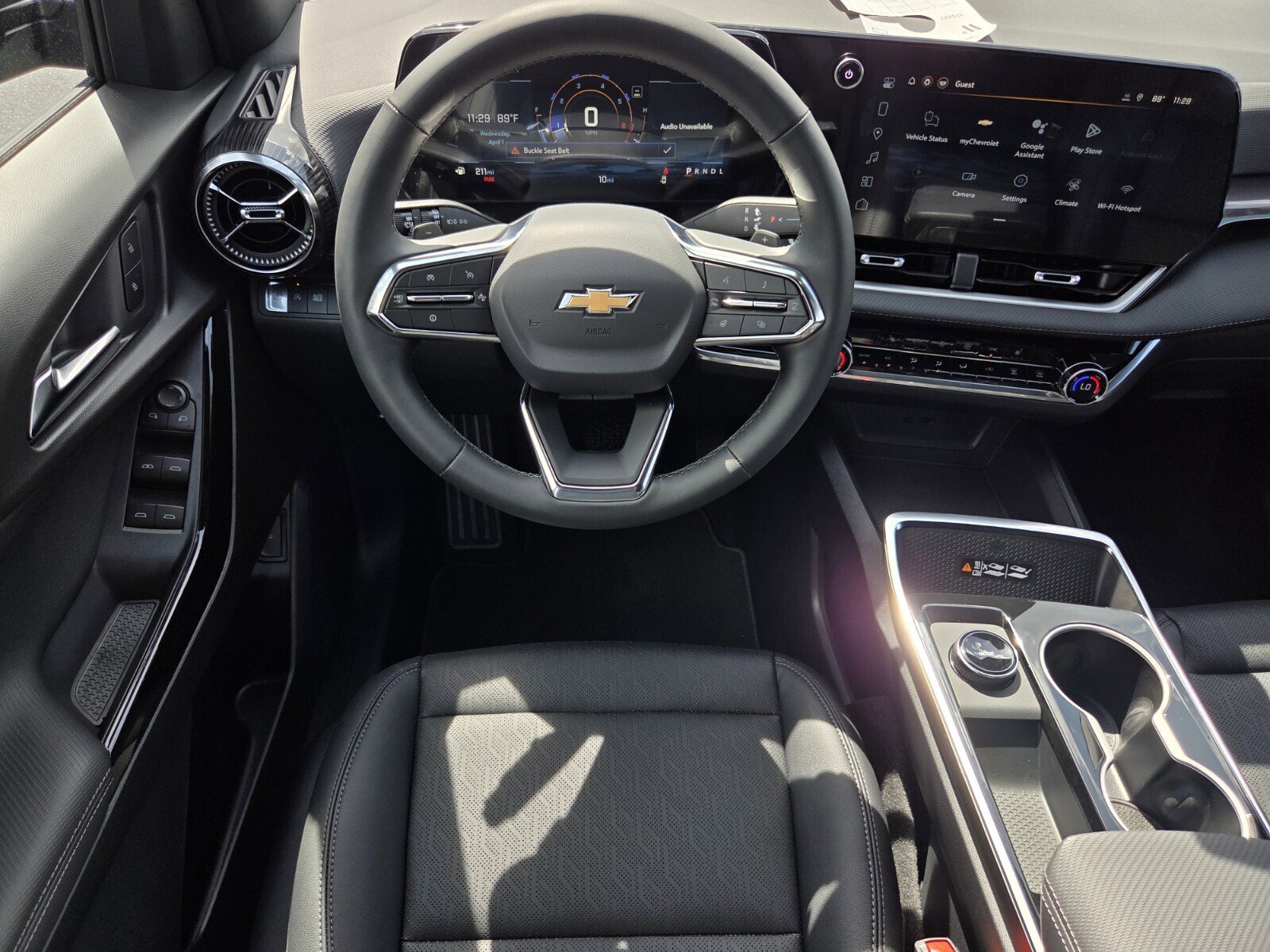 New 2026 Chevrolet Equinox LT w/ Convenience Package II FWD image 9