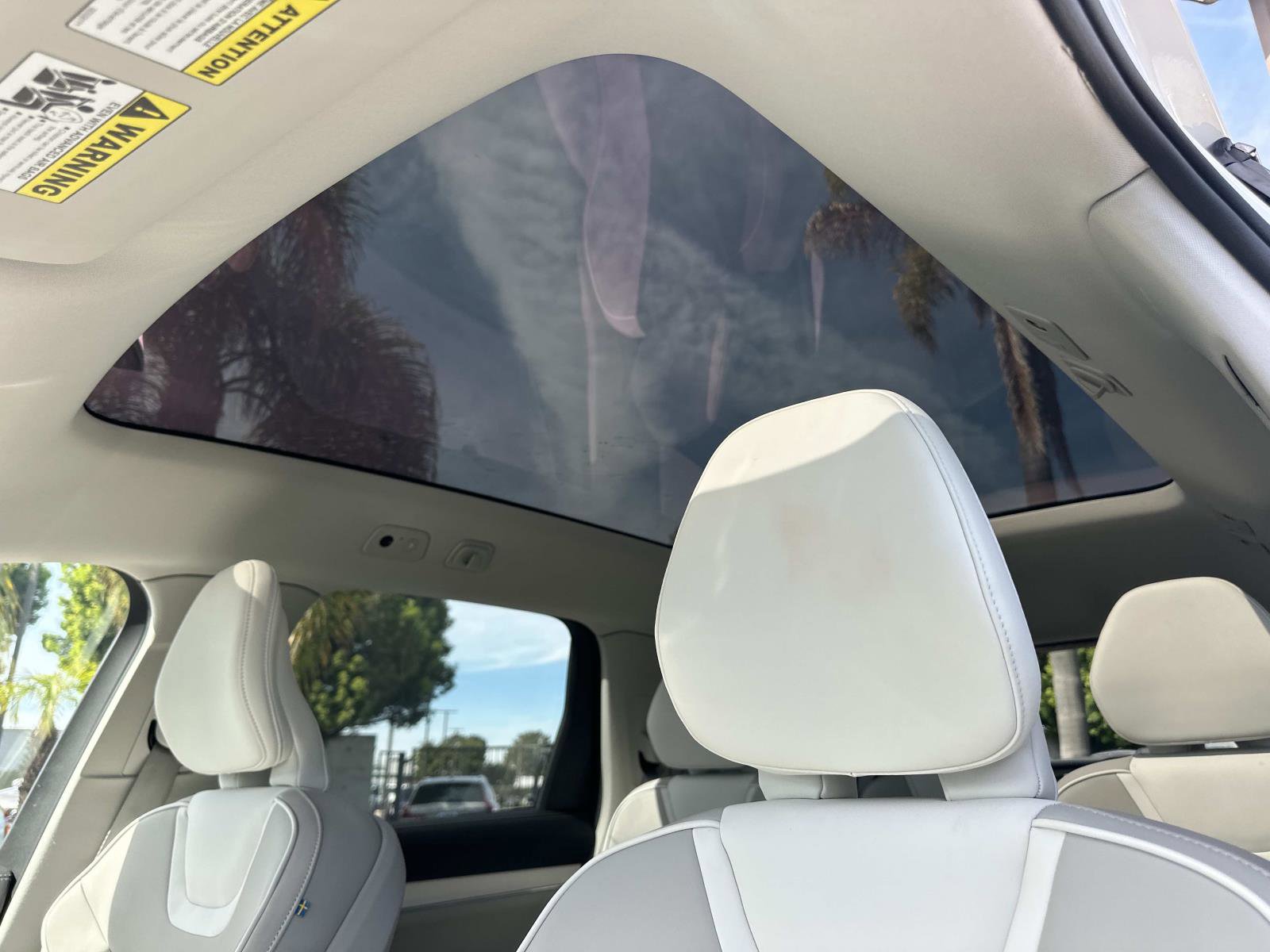 Certified 2025 Volvo EX90 Ultra image 35