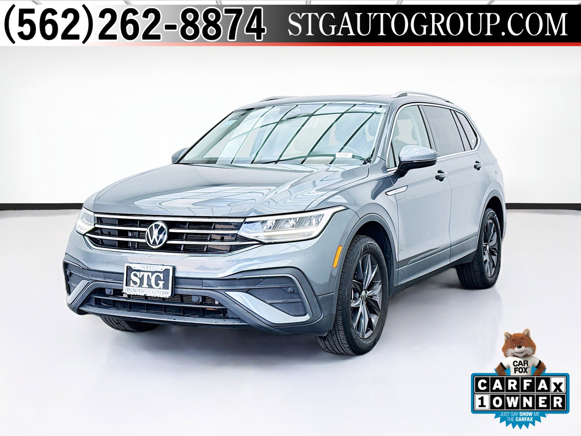 Used 2022 Volkswagen Tiguan SE w/ Panoramic Sunroof Package