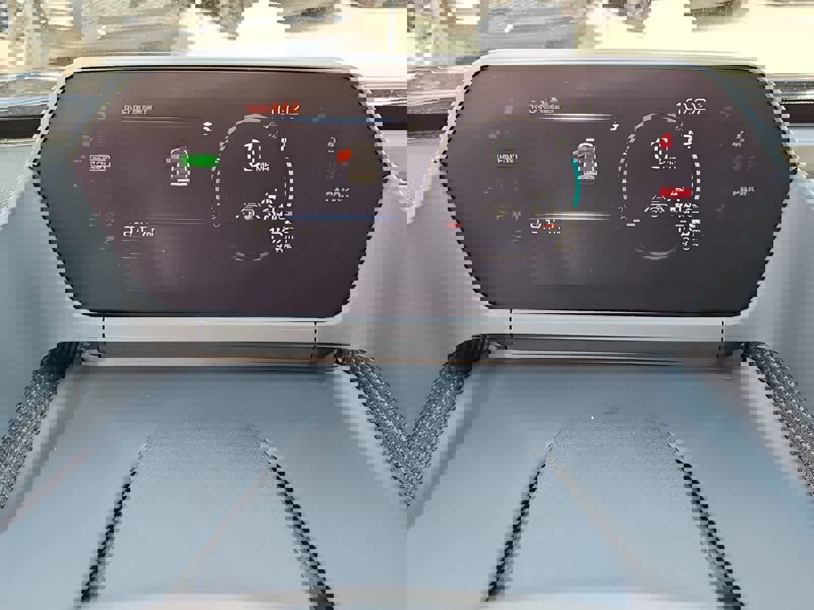 Used 2024 Toyota bZ4X XLE w/ Weather Package image 33