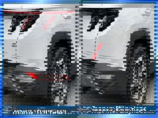 Used 2022 Hyundai Tucson Limited w/ Winter Package image 11