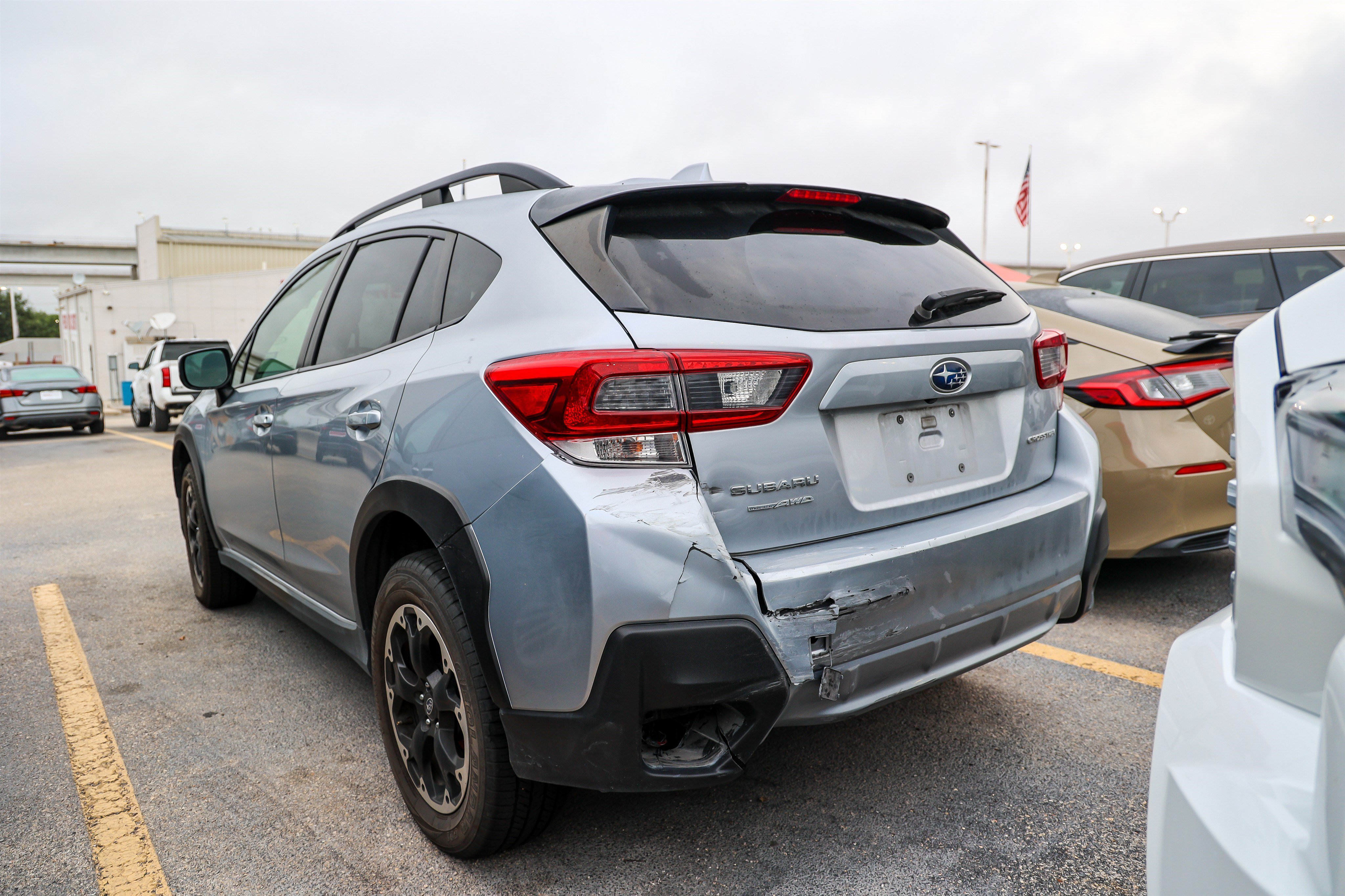 Used 2023 Subaru Crosstrek 2.0i Premium AWD/4WD image 9