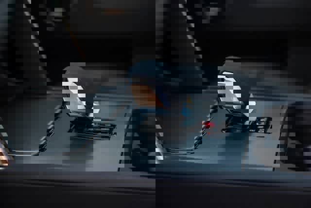 New 2024 Land Rover Discovery Sport S image 21