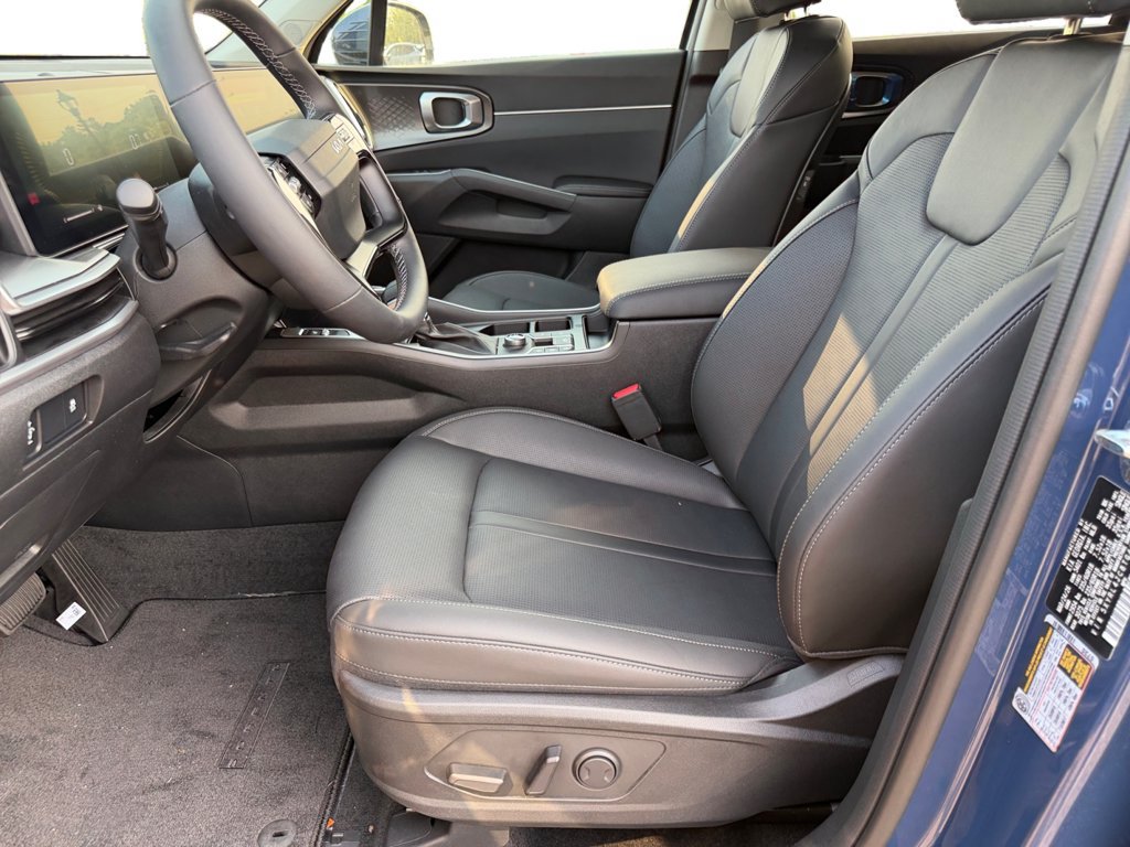 New 2026 Kia Sorento S FWD image 14