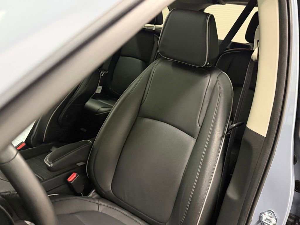 Used 2025 Honda Odyssey Touring image 45