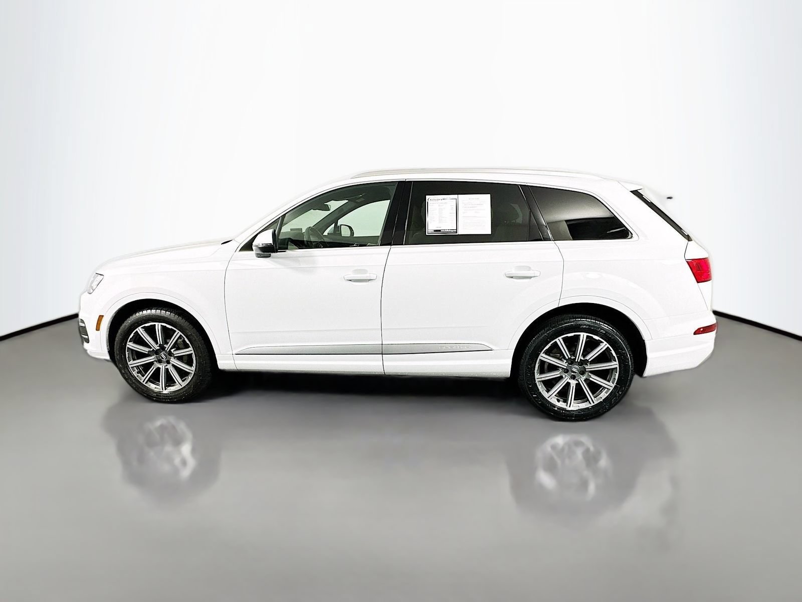 Used 2018 Audi Q7 3.0T Prestige w/ Prestige Package AWD/4WD image 4