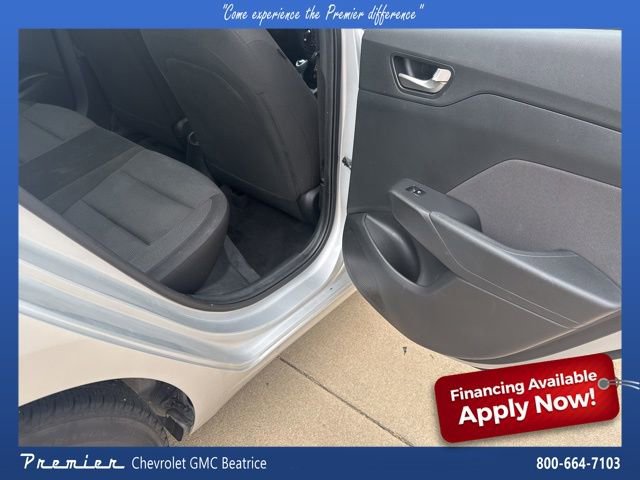 Used 2021 Hyundai Accent SE image 16