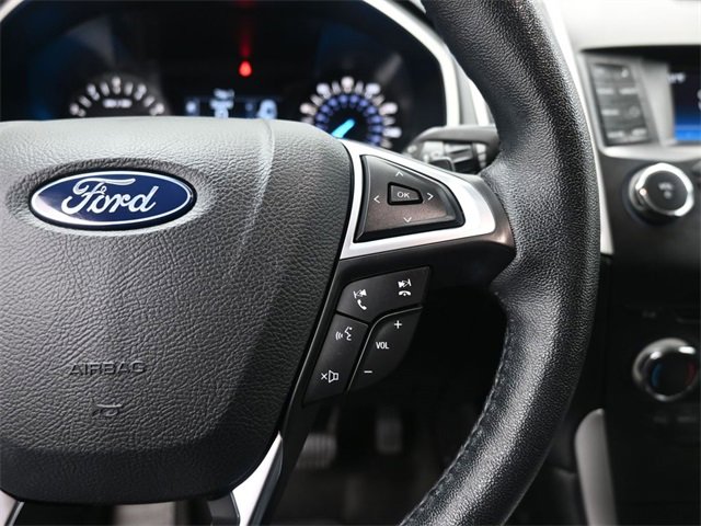 Used 2017 Ford Edge SEL image 28
