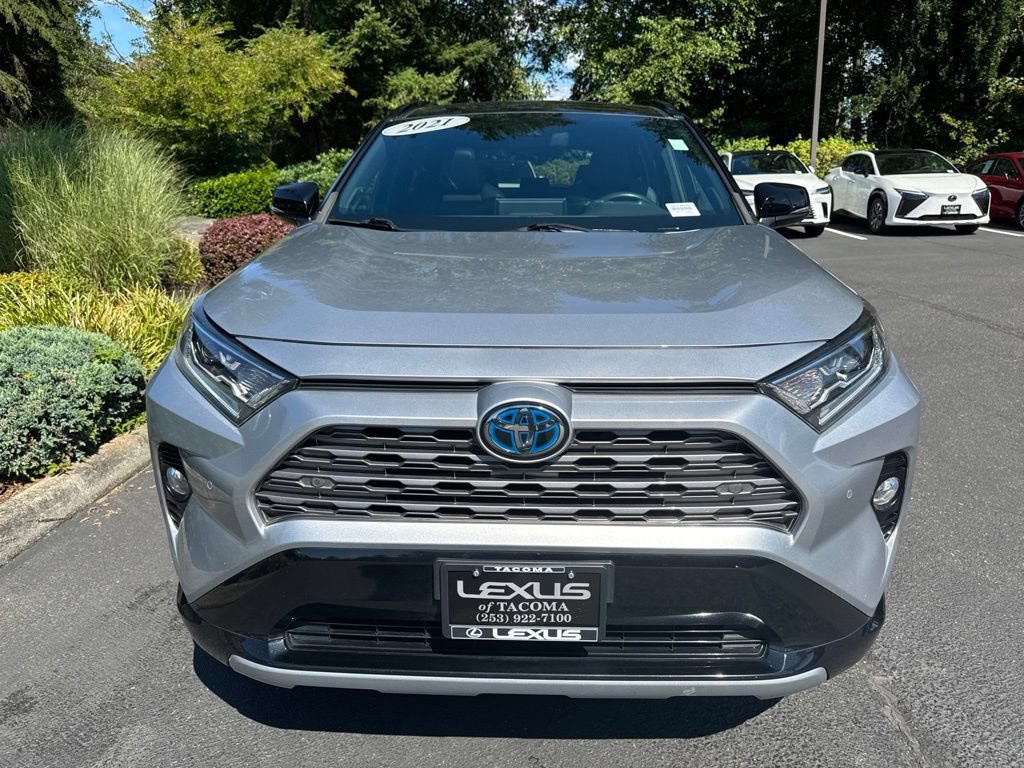 Used 2021 Toyota RAV4 XSE AWD/4WD image 9