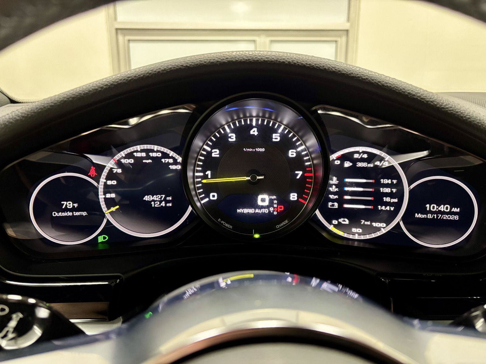 Used 2018 Porsche Panamera 4 AWD/4WD image 28