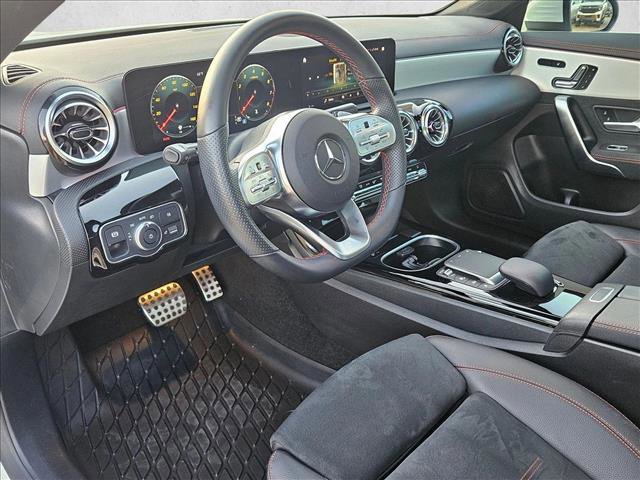Used 2023 Mercedes-Benz CLA 250 image 10