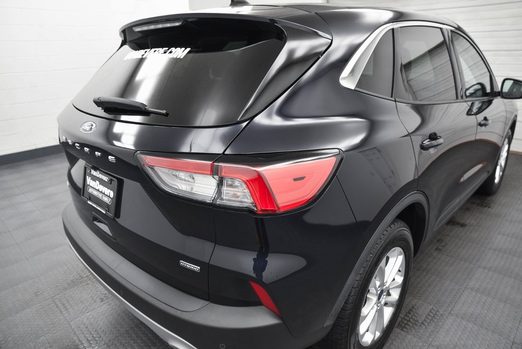 Used 2021 Ford Escape SE image 7