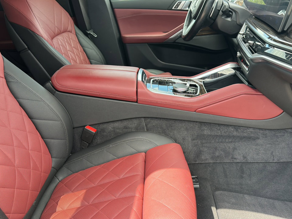 Certified 2024 BMW X6 xDrive40i w/ Premium Package image 24