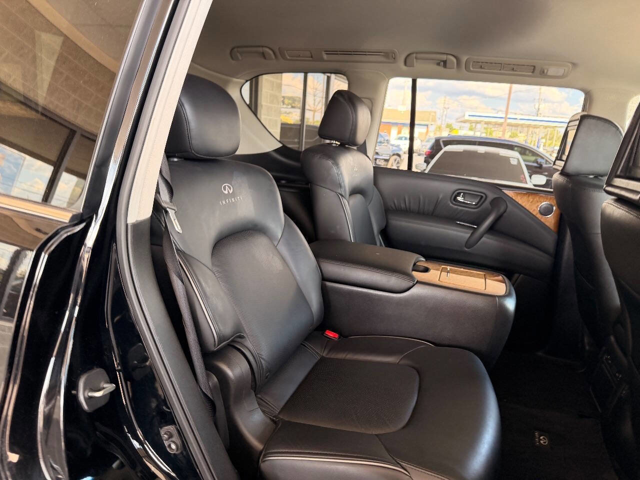 Used 2012 INFINITI QX56 4WD w/ Theater Pkg image 27