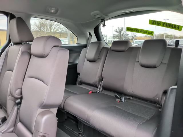 Used 2019 Honda Odyssey EX image 16