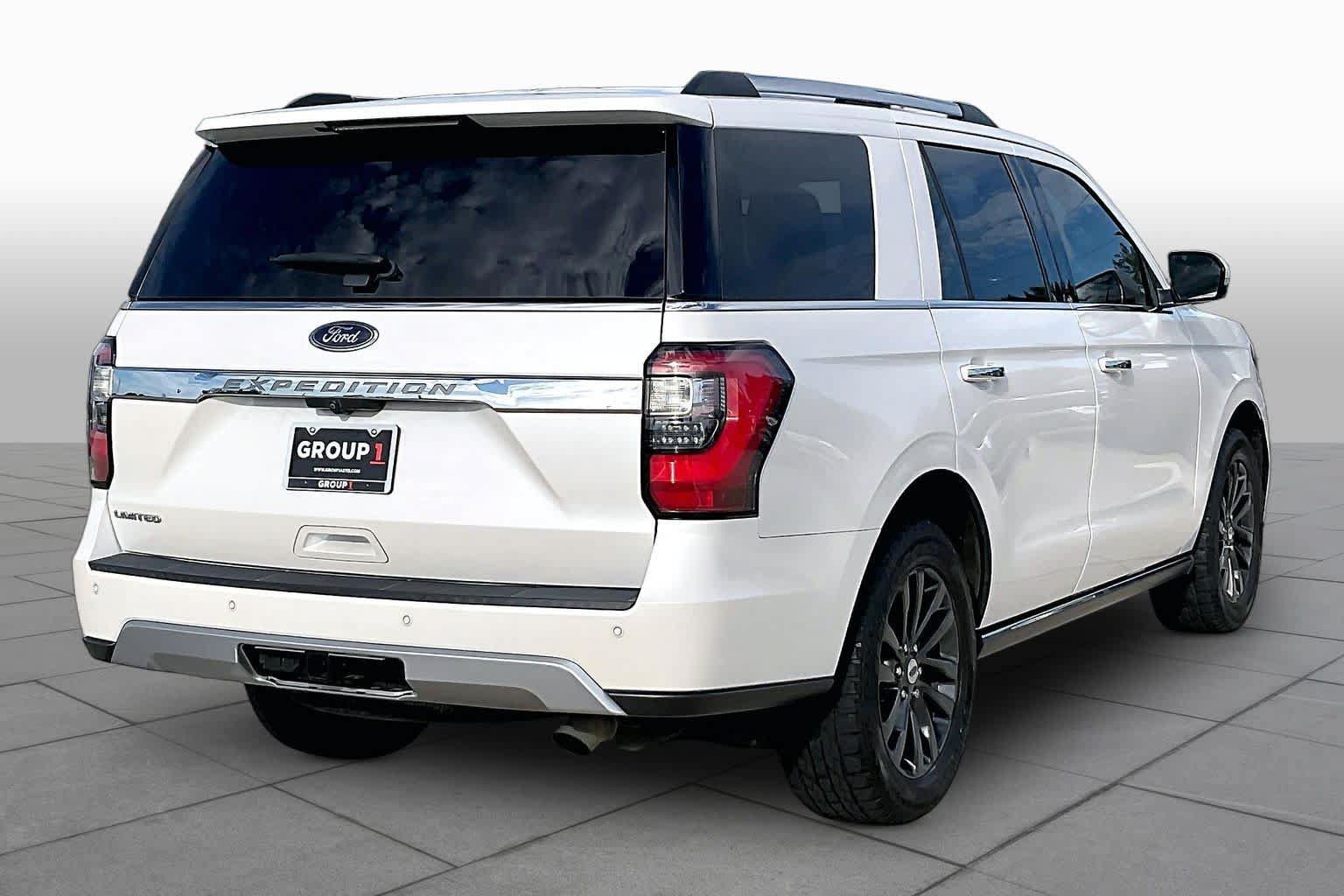 Used 2019 Ford Expedition Limited w/ Driver Assistance Package RWD image 13