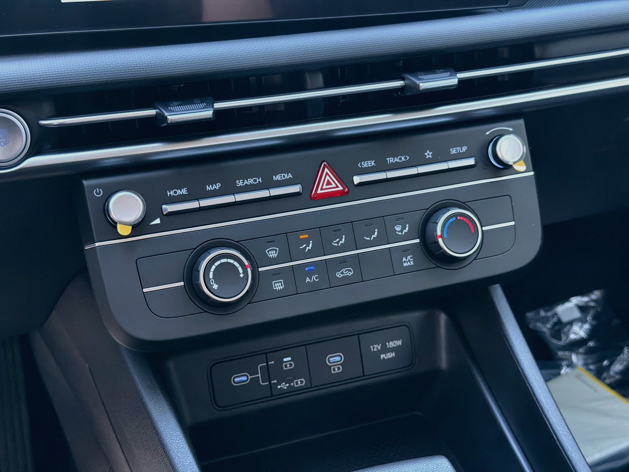 New 2026 Hyundai Tucson SE FWD image 12