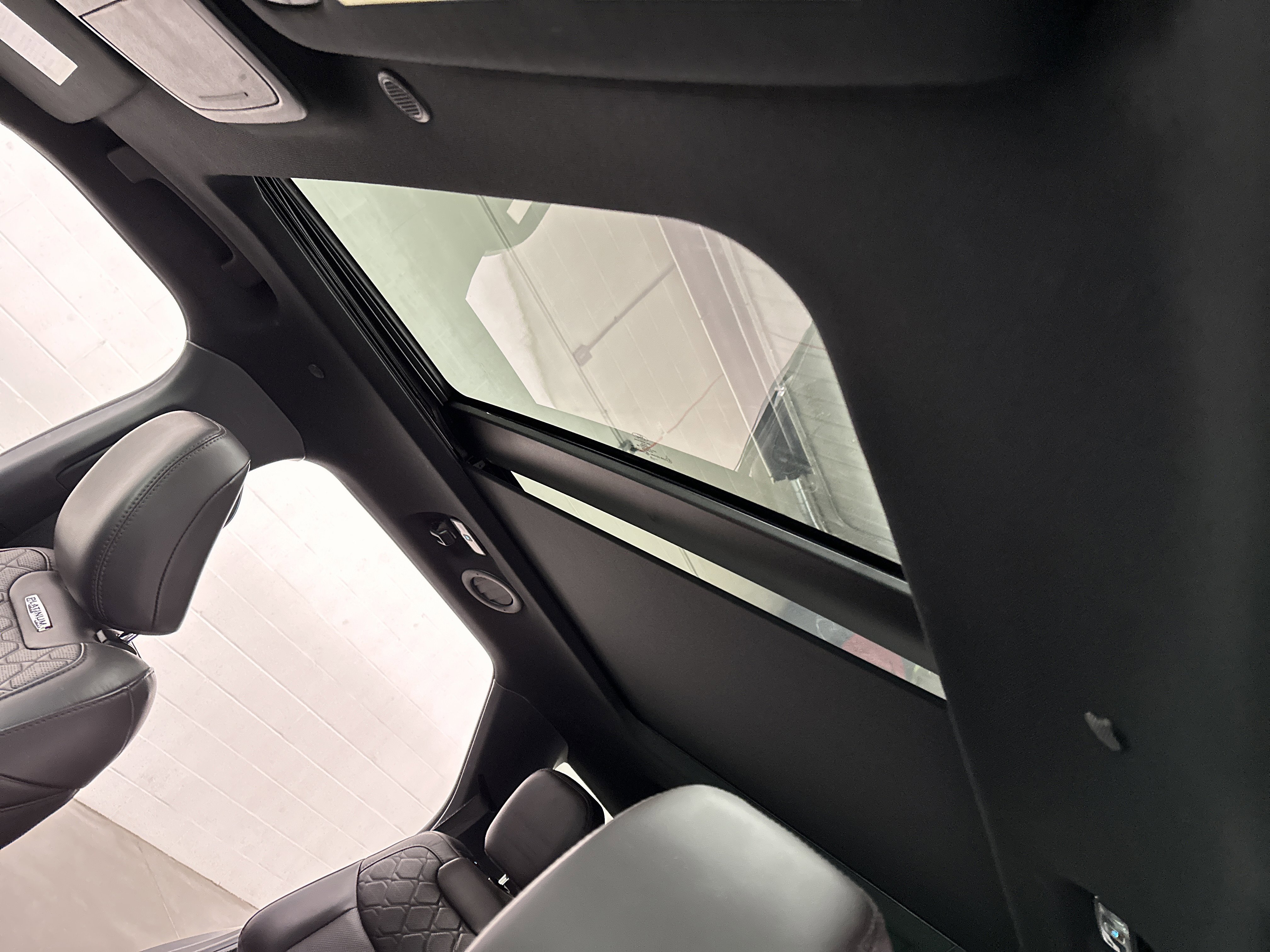 Used 2025 Ford Explorer Platinum w/ LUX Leather Package image 24