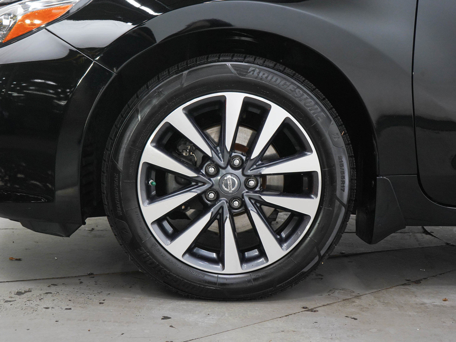 Used 2017 Nissan Altima 2.5 SV FWD image 27
