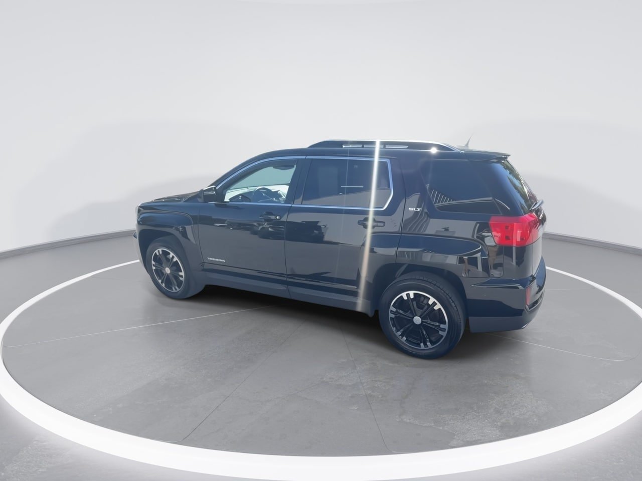 Used 2017 GMC Terrain SLT w/ Nightfall Package AWD/4WD image 12