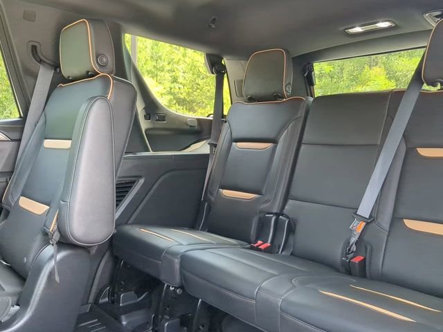 Used 2021 GMC Yukon AT4 AWD/4WD image 31