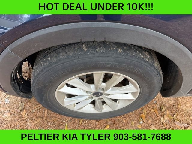 Used 2019 Kia Sorento LX image 4