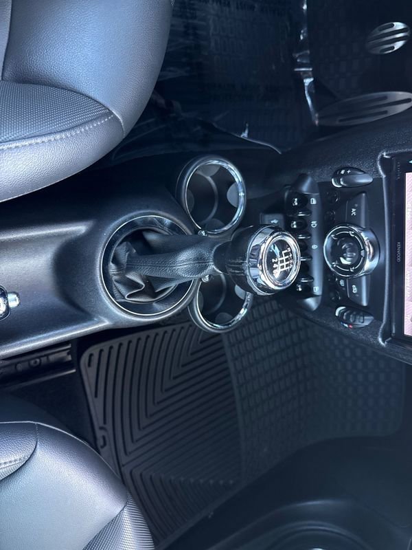 Used 2019 MINI Cooper S image 33