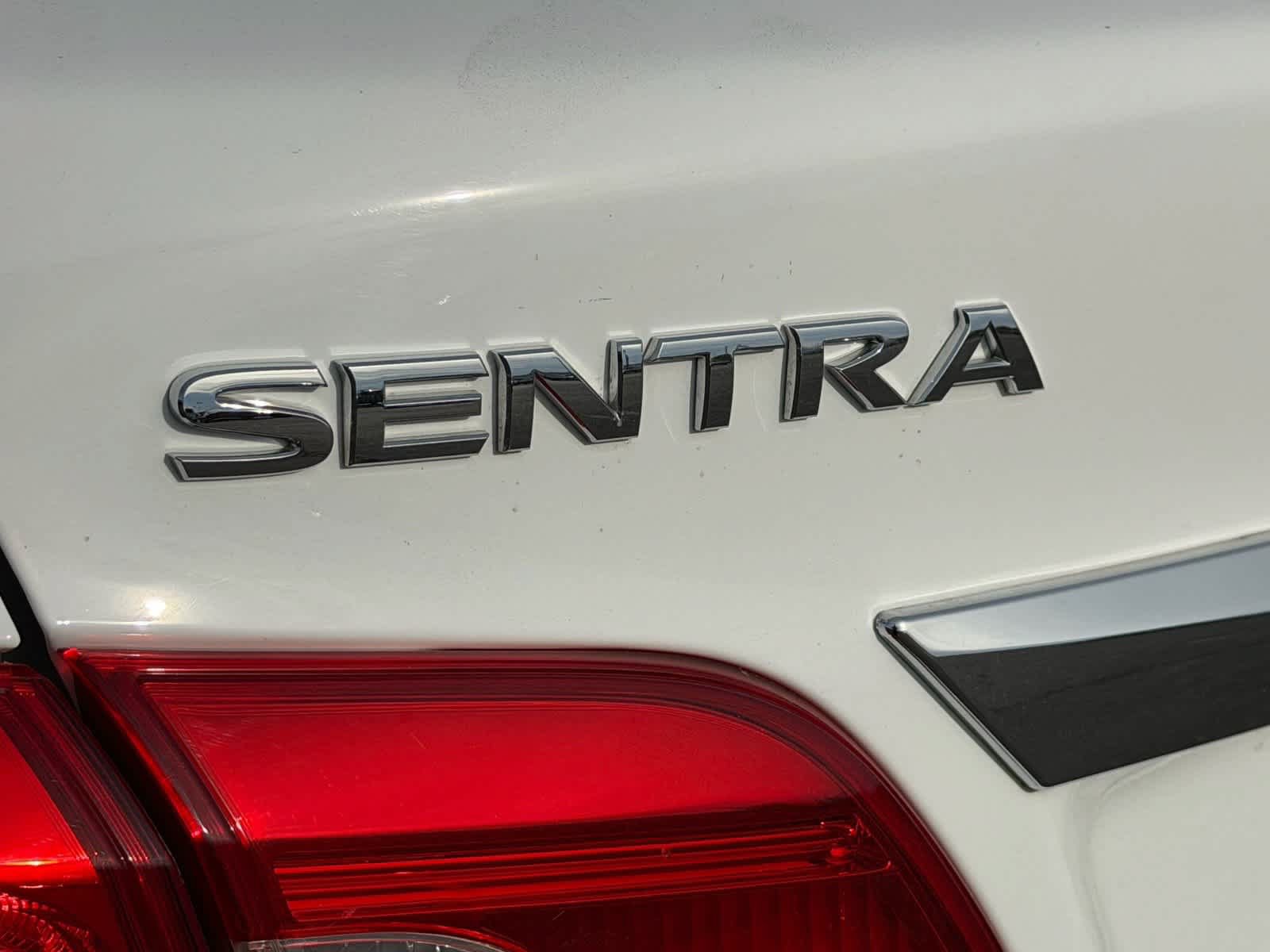 Certified 2019 Nissan Sentra S FWD image 22
