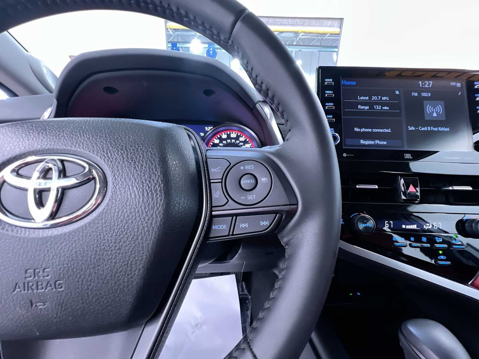 Used 2024 Toyota Camry XSE FWD image 21