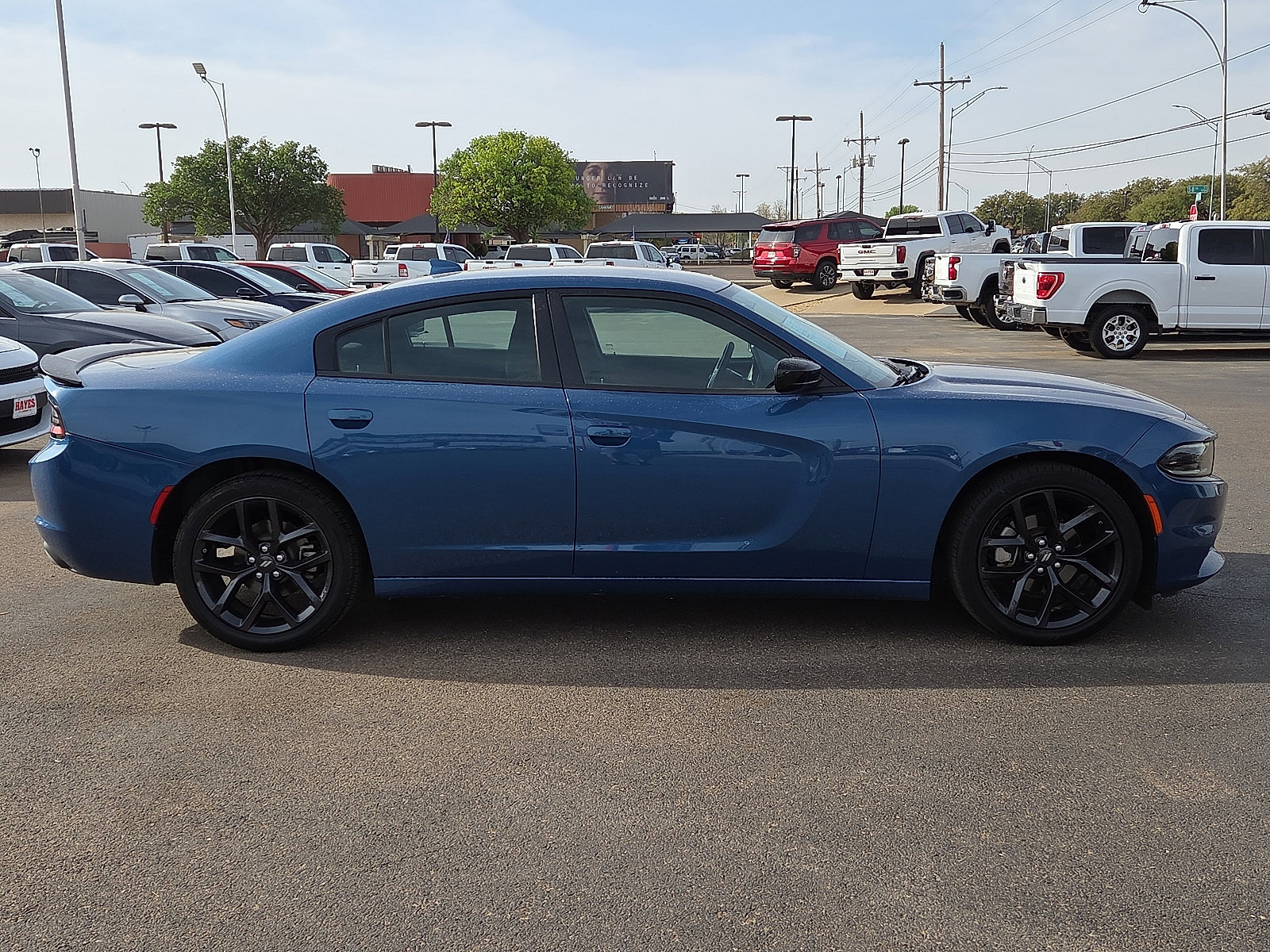 Used 2023 Dodge Charger SXT w/ Blacktop Package RWD image 5