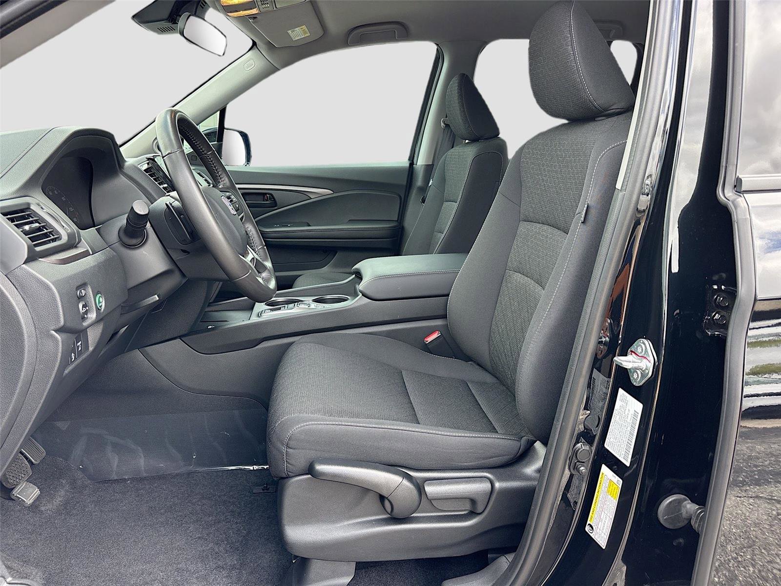 Certified 2025 Honda Ridgeline Sport+ image 23