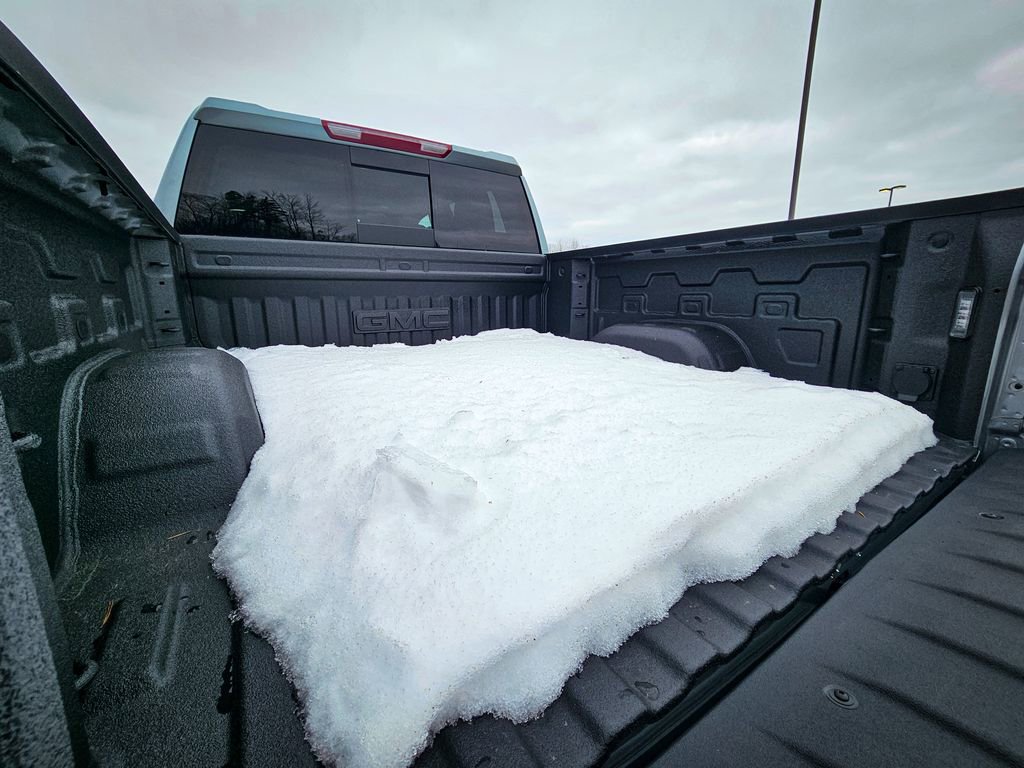 New 2026 GMC Sierra 1500 SLE w/ Preferred Package image 7