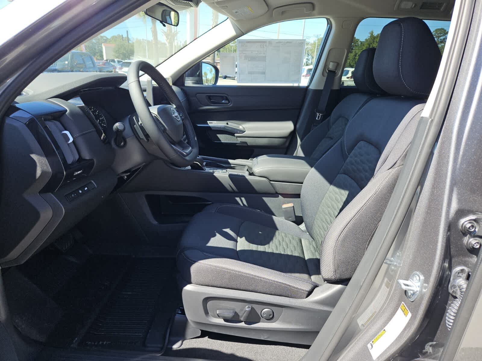 New 2026 Nissan Pathfinder SV FWD image 3