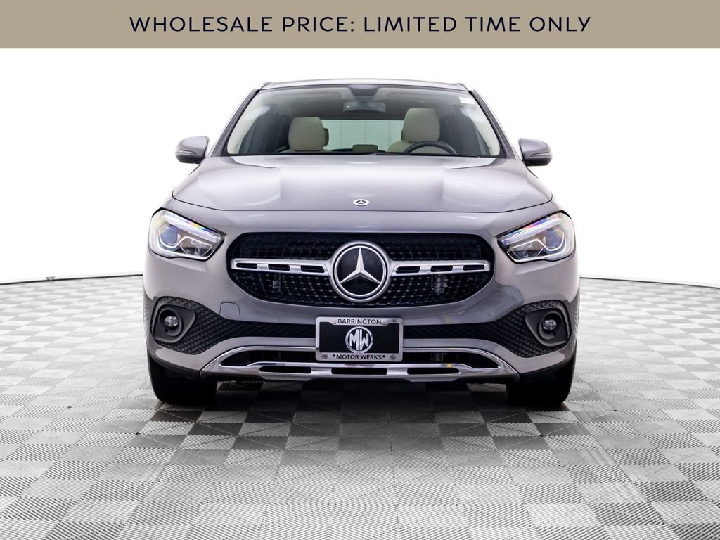 Used 2023 Mercedes-Benz GLA 250 4MATIC w/ Premium Package image 8