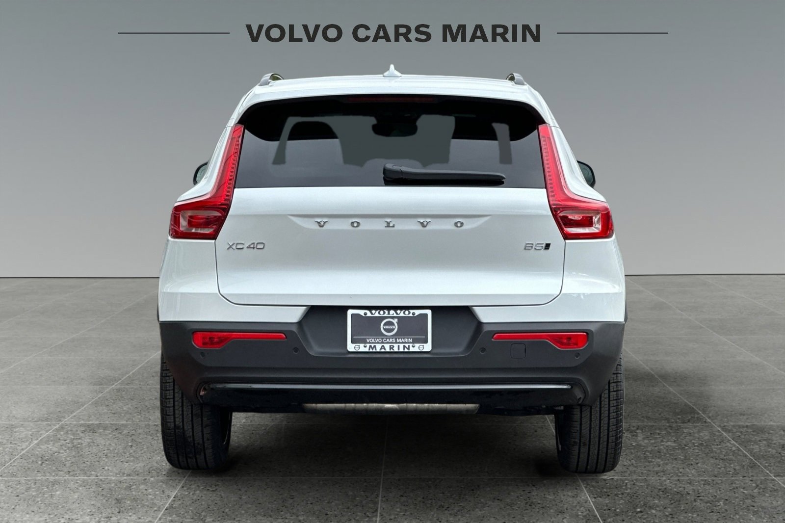 New 2026 Volvo XC40 B5 Ultra w/ Climate Package image 7