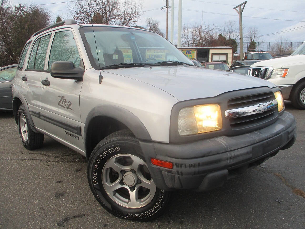Used 2003 Chevrolet Tracker ZR2 image 2
