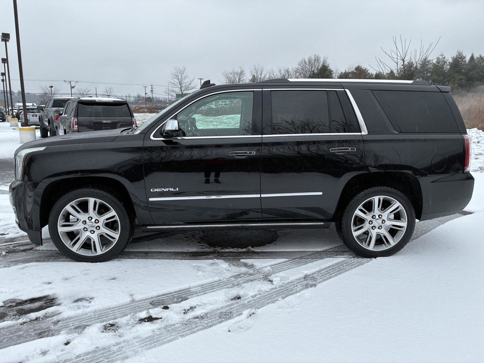 Used 2016 GMC Yukon Denali image 8