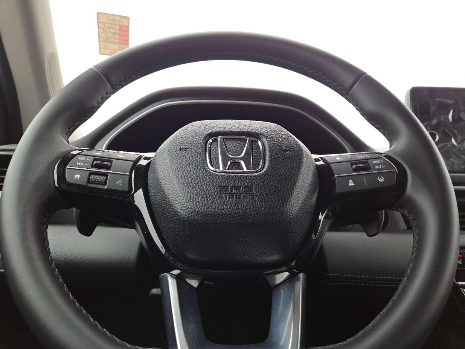 Used 2025 Honda Pilot EX-L image 27