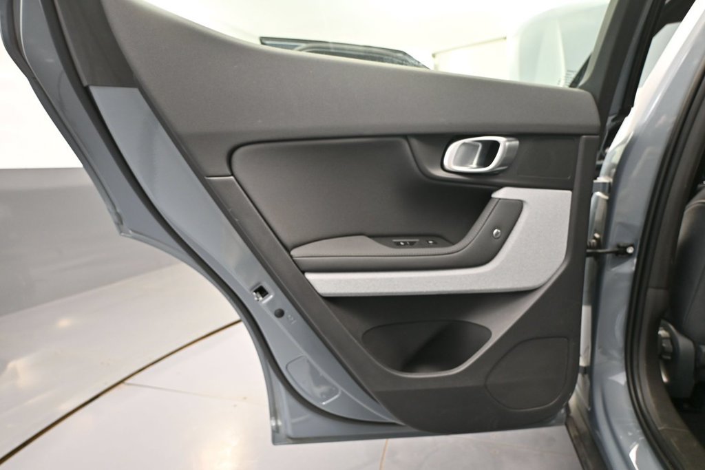 Used 2024 Polestar Polestar 2 AWD/4WD image 26