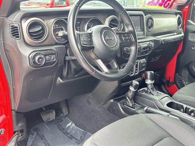 Certified 2020 Jeep Wrangler Sport AWD/4WD image 17