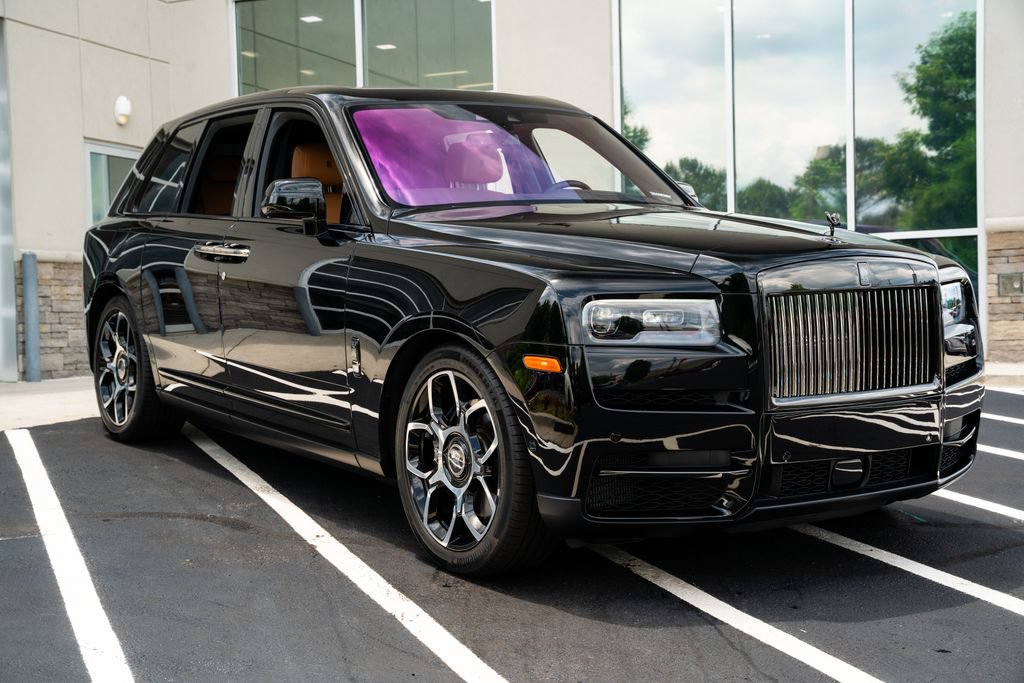 Used 2022 Rolls-Royce Cullinan Black Badge AWD/4WD image 9