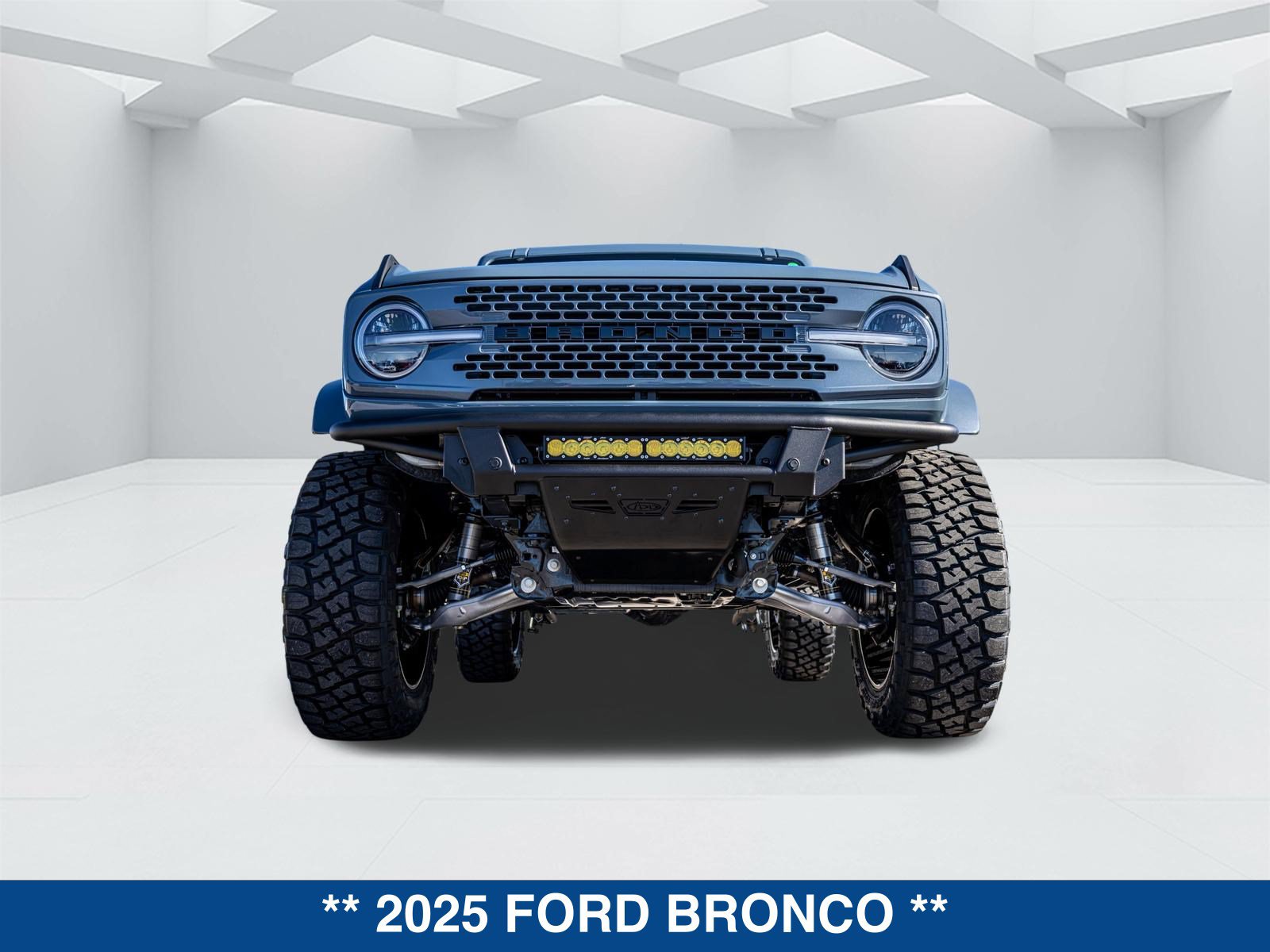 Used 2025 Ford Bronco Badlands AWD/4WD image 17