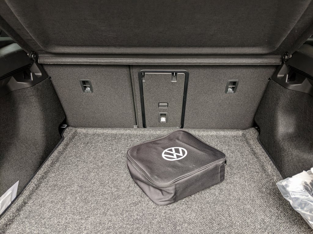 New 2025 Volkswagen ID.4 Pro S image 27