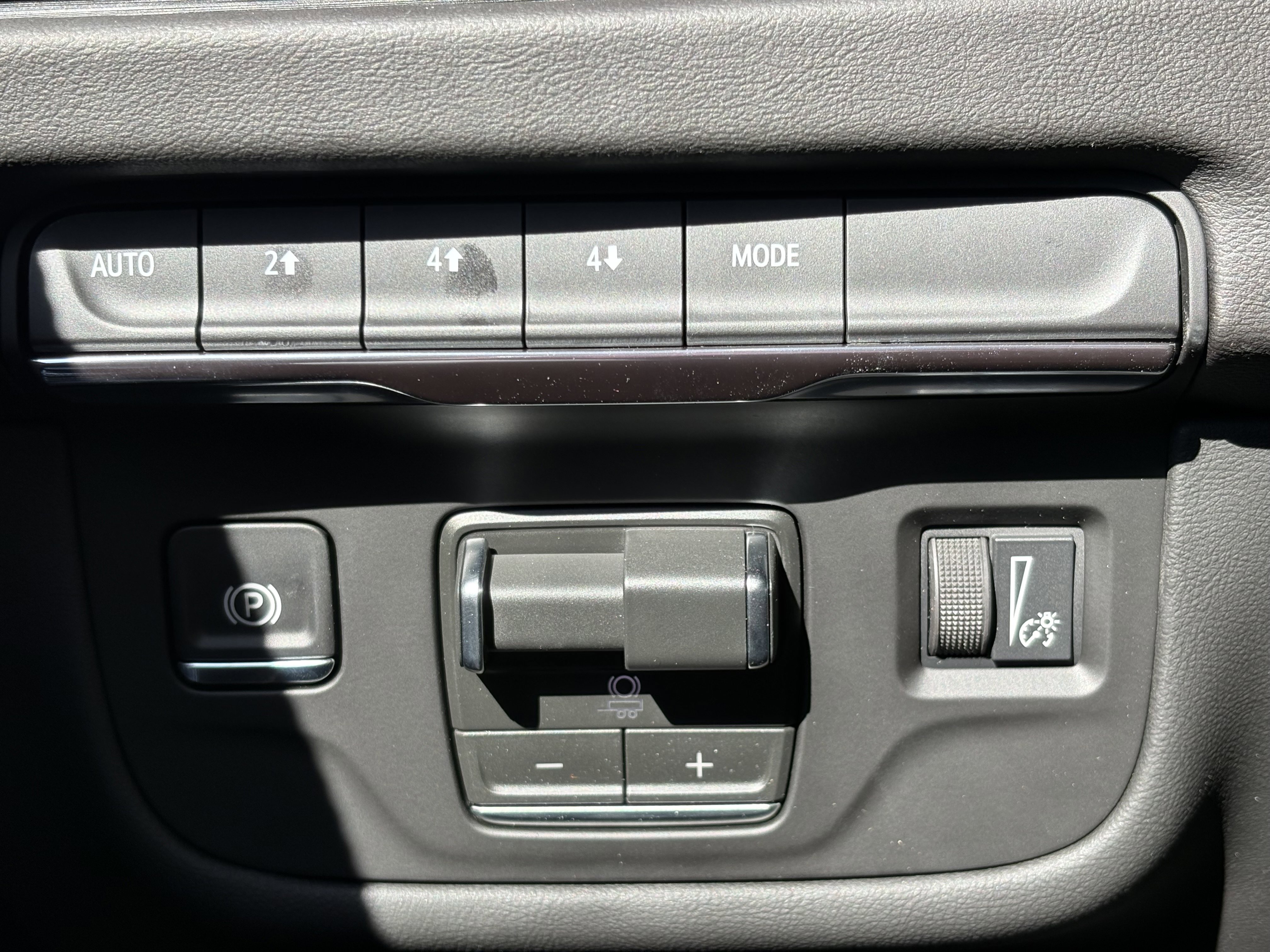 New 2026 Cadillac Escalade ESV Luxury image 33