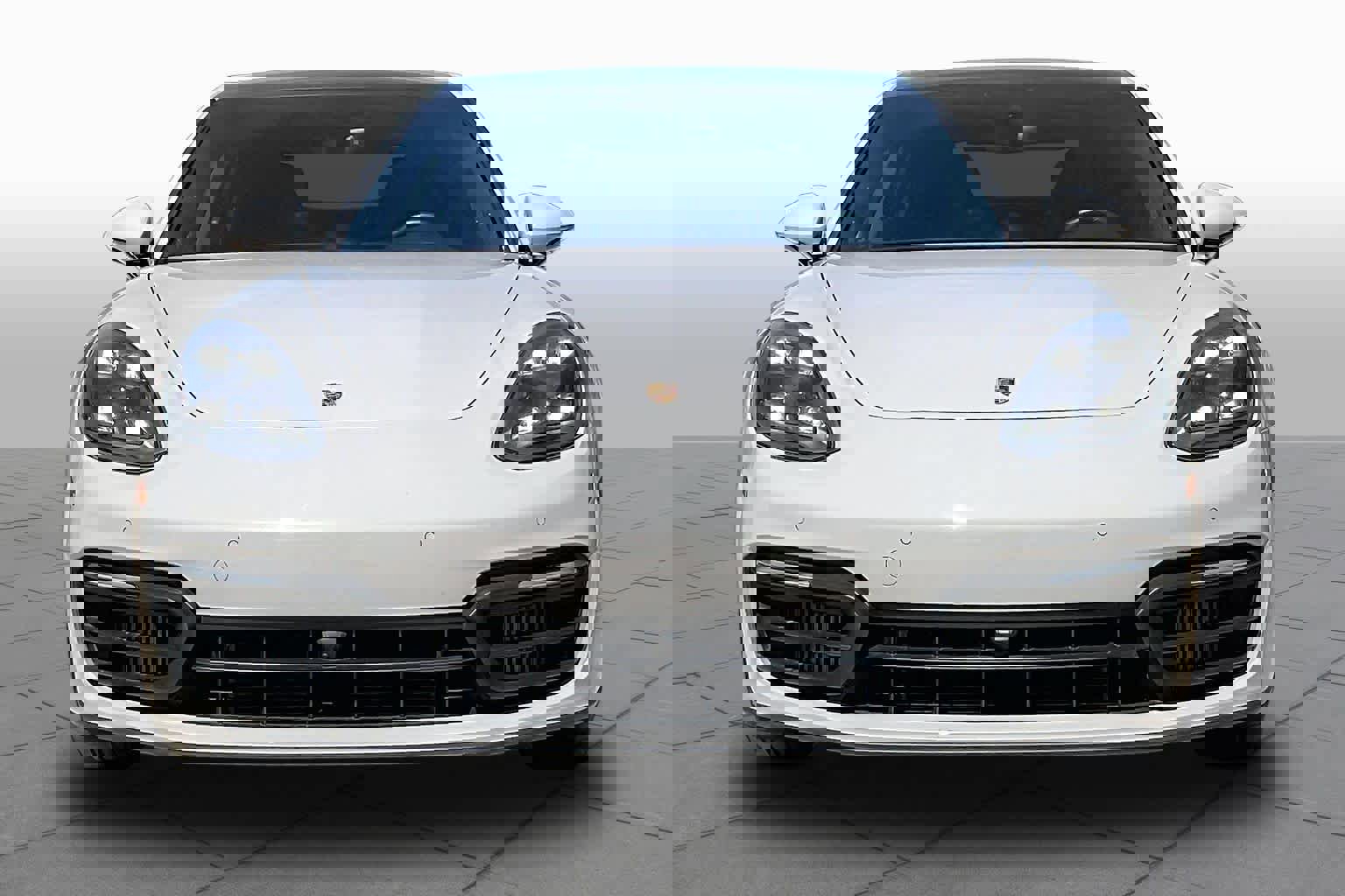 Used 2022 Porsche Panamera 4 Platinum Edition image 4