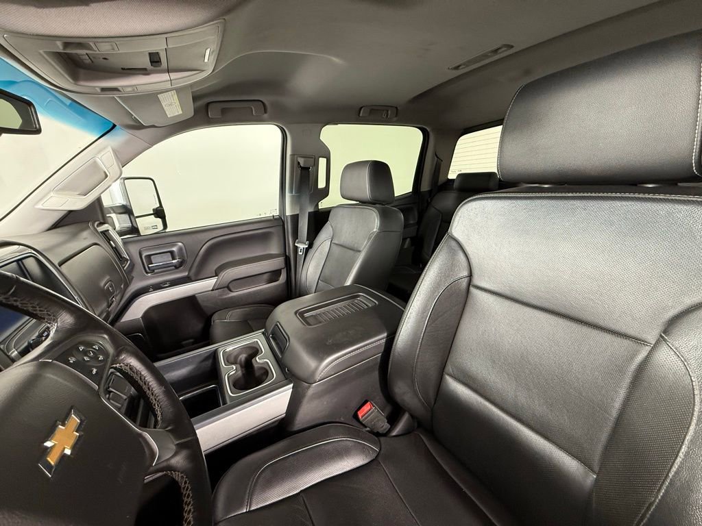 Used 2018 Chevrolet Silverado 2500 LTZ w/ Duramax Plus Package image 32