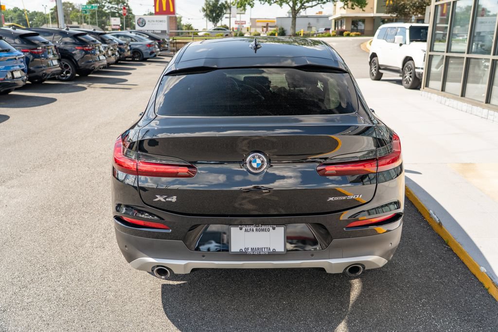 Used 2021 BMW X4 xDrive30i w/ Convenience Package AWD/4WD image 5