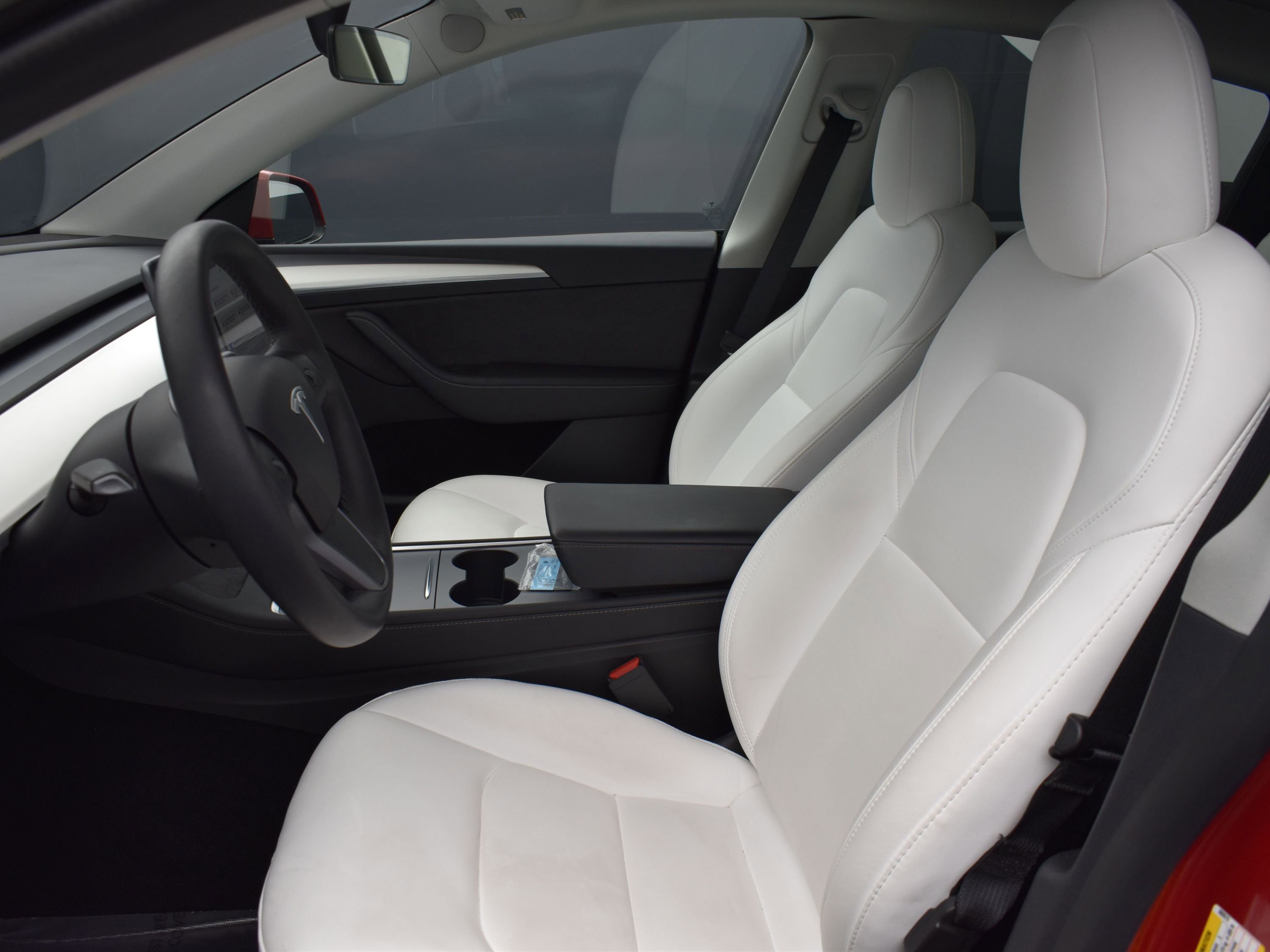 Used 2023 Tesla Model Y Long Range image 10